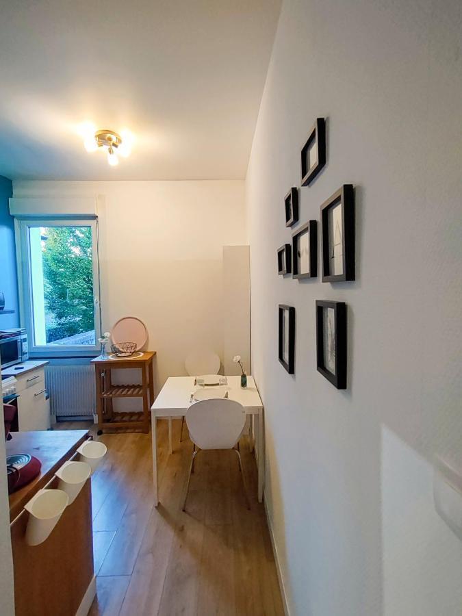 Le Cocon Bleu - Appartement Calme - Parking Gratuit - Fibre Arras Dış mekan fotoğraf